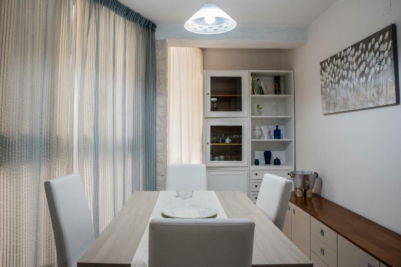 Casa Vacanze Margherita Porto Torres Exterior foto